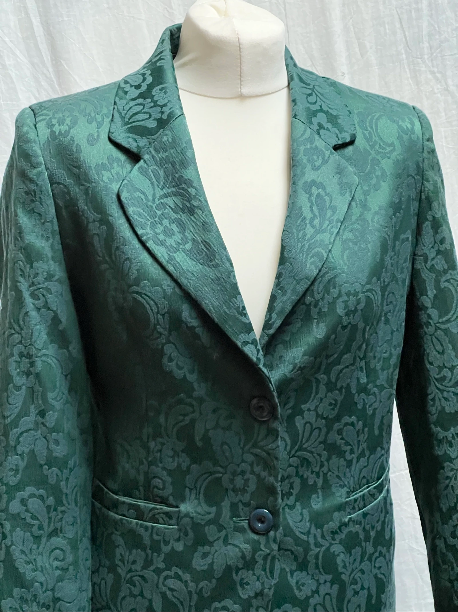 New Saks Cotton Satin Vest – photo 3